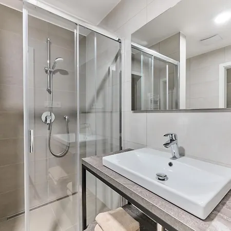 Apartmany Elite - Fristenskeho Olomouc Exteriér fotografie